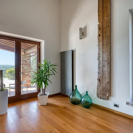 - Casale De' Conti San Venanzo
