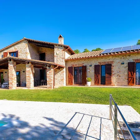- Casale De' Conti Villa